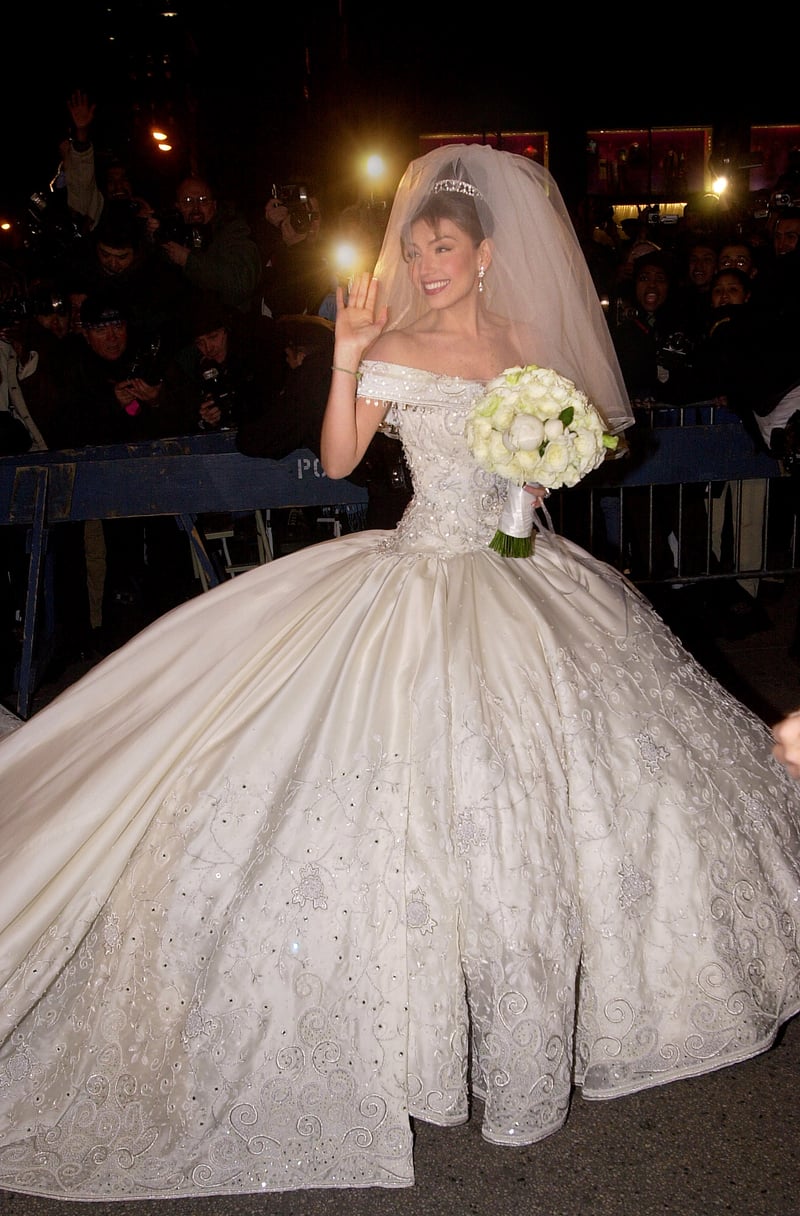 The dress that Thalia wore at her wedding weighed seventy kilos