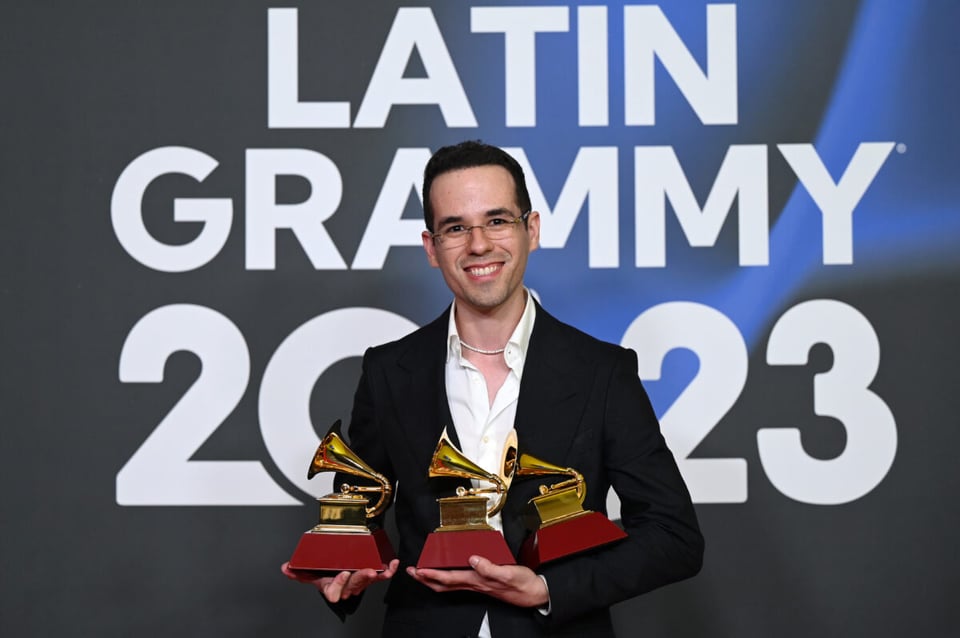 Edgar Barrera, Mexican composer, Mexican producer, song Bad Bunny and Grupo Frontera, MundoNOW