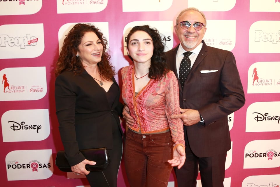 Gloria Estefan lesbian daughter, Red table talk, program, interview, MundoNOW