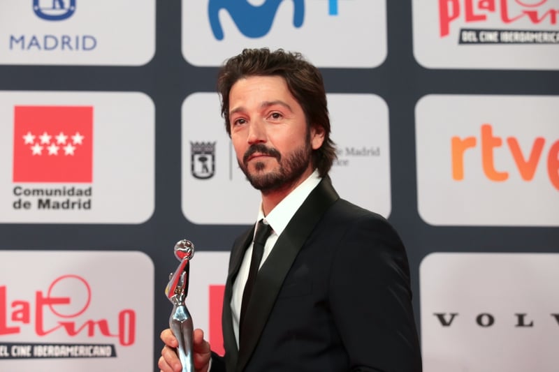 Diego Luna, Gael García, Y tu mamá también, charolastras, MundoNOW