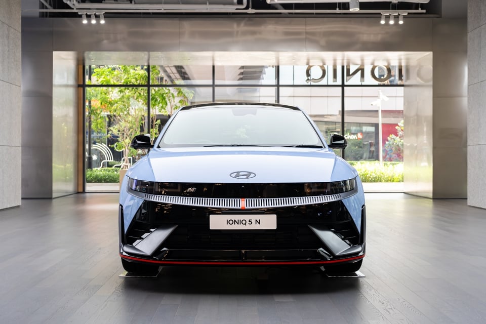 zero emissions, maintenance, oil, acceleration, MundoNOW