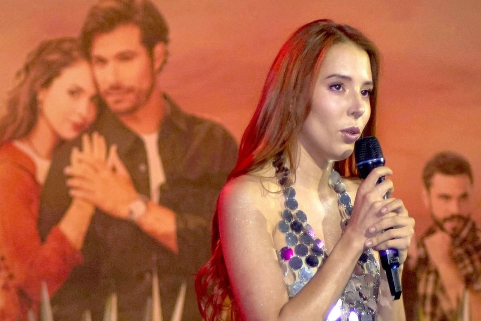 Majo Aguilar's father, interview, YouTube, Bandamax, MundoNOW