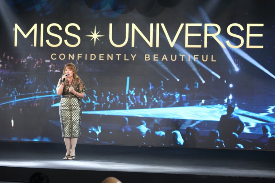 celebrities, stage, competition, entertainment, beauty queen, MundoNOW