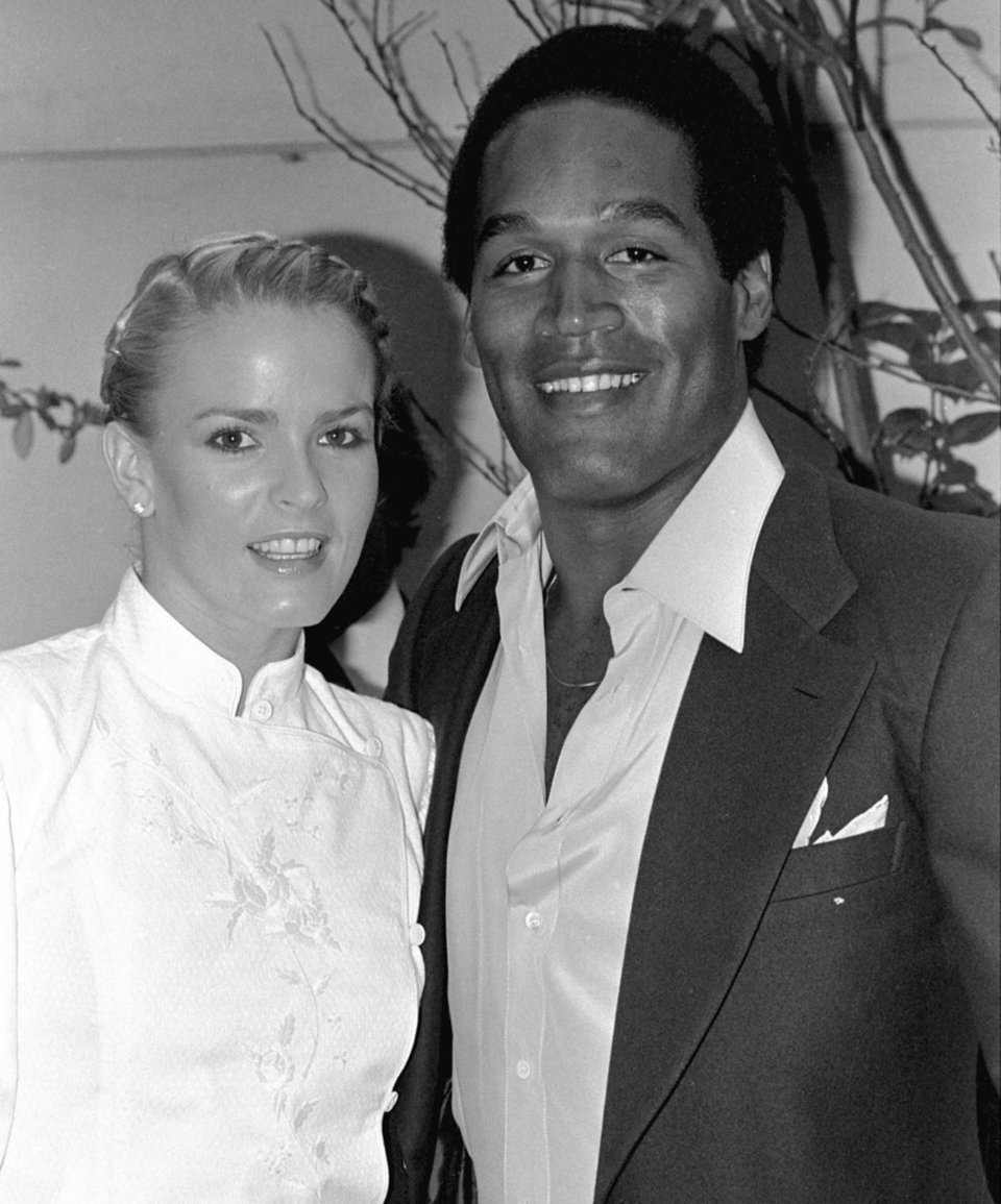 Germany, USA, courtship, marriage, MundoNOW, Nicole Brown Simpson