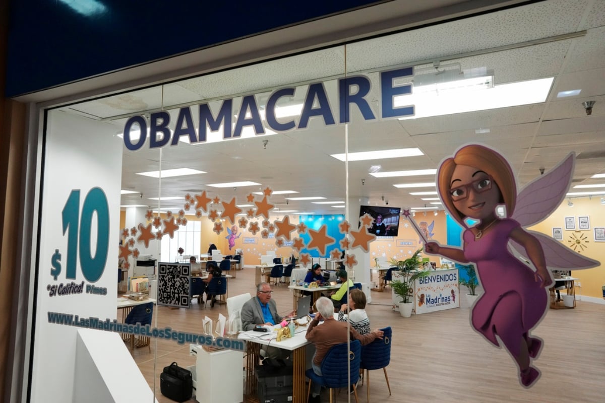 Biden administration says 100,000 new immigrants expected to sign up for Obamacare