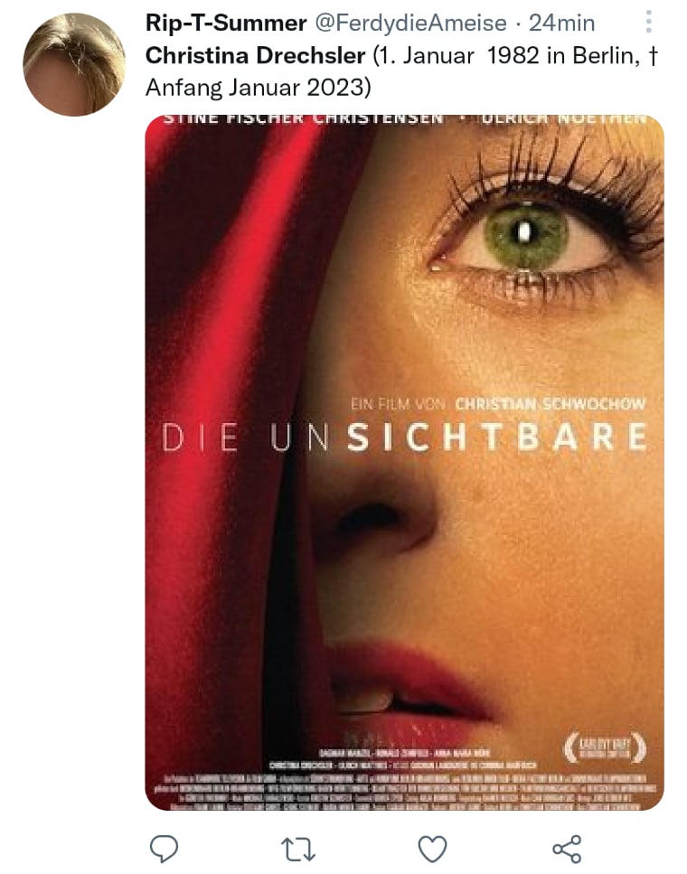 She was awarded a prize for best actress
