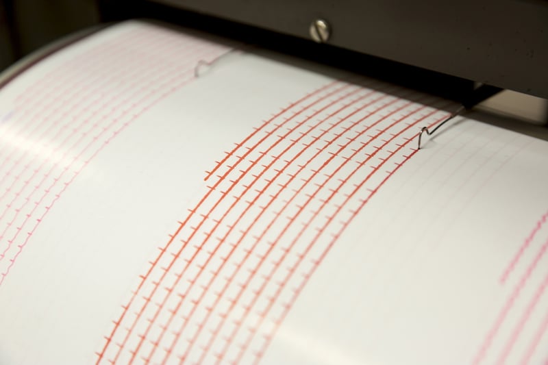 Alert, movement, activation, seismological, microseisms