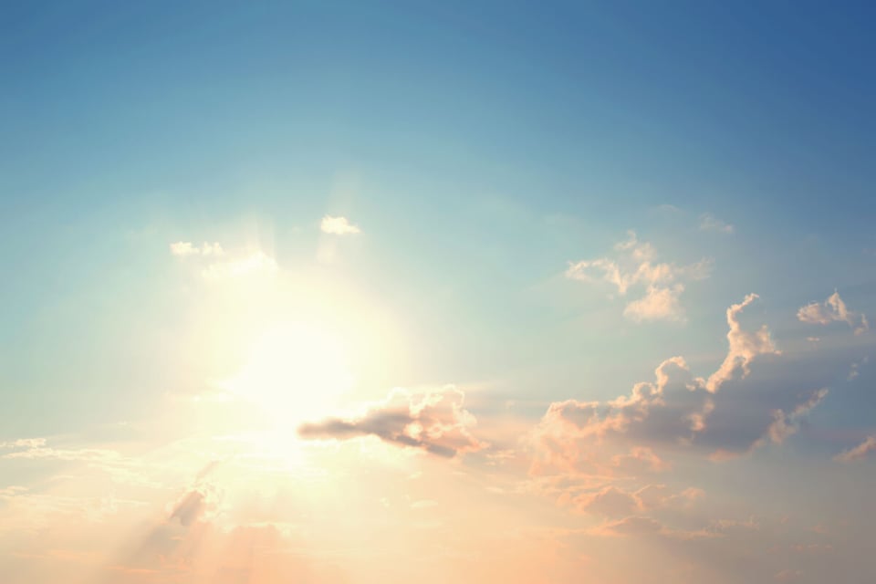 Sol, Nubes, Dioses, MundoNow, Podcast