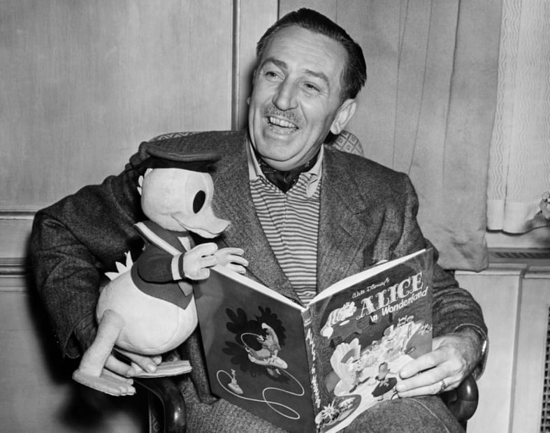 Did Walt Disney have an autopsy or was he frozen alive?