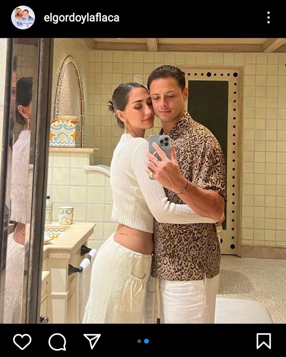 El Chicharito shows off his weekend in Los Cabos with his current girlfriend