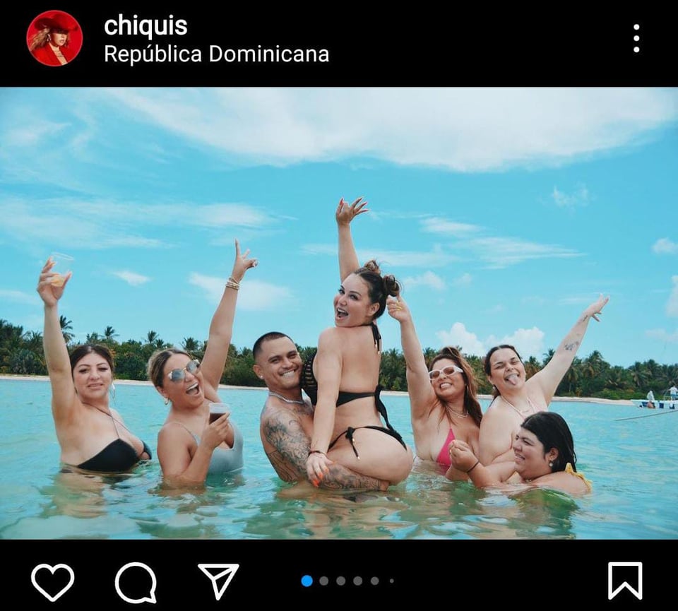 The singer celebrated with her family at sea