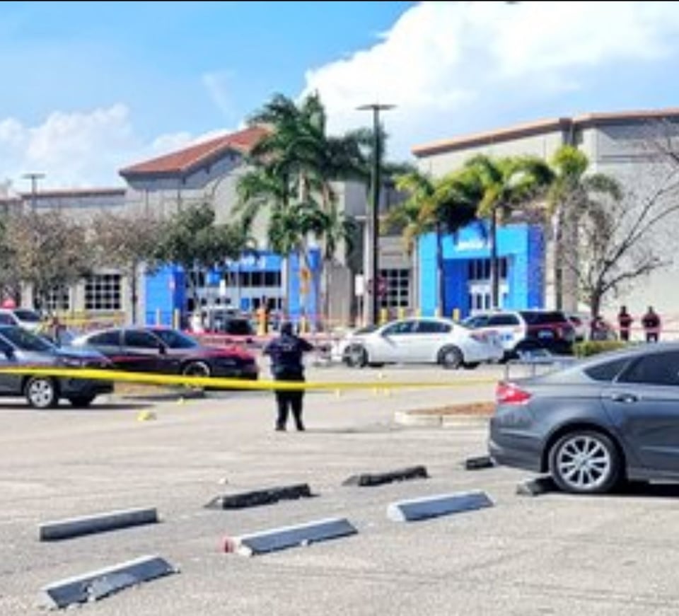 Tiroteo en Walmart deja un arrestado