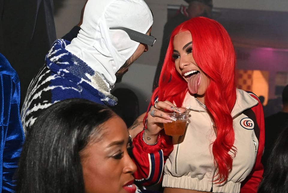 Yailin La Mas Viral's plastic surgery, Yailin La Mas Viral's plastic surgery, Anuel AA, All Star WKND Finale