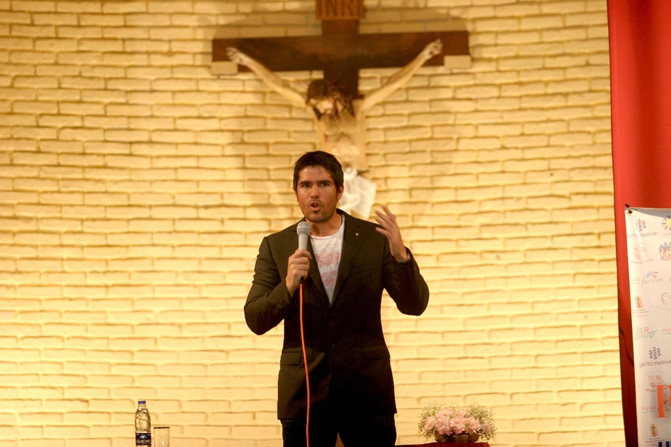 Praying, Religious, Conservative, Pray, Church, MundoNow