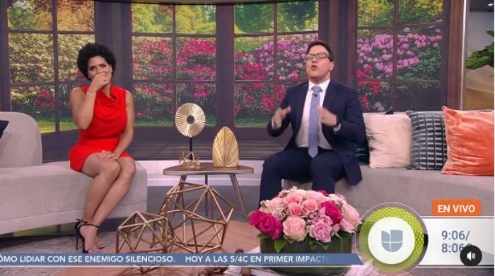 Juan Osorio gives Francisca a big surprise