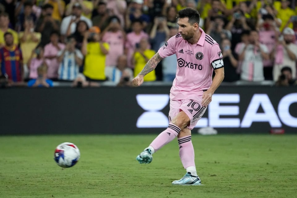 Miami uniform, Inter Miami, League Cup, MundoNOW