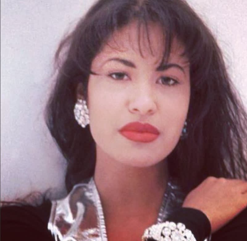 Selena's father is sorry for opening the coffin