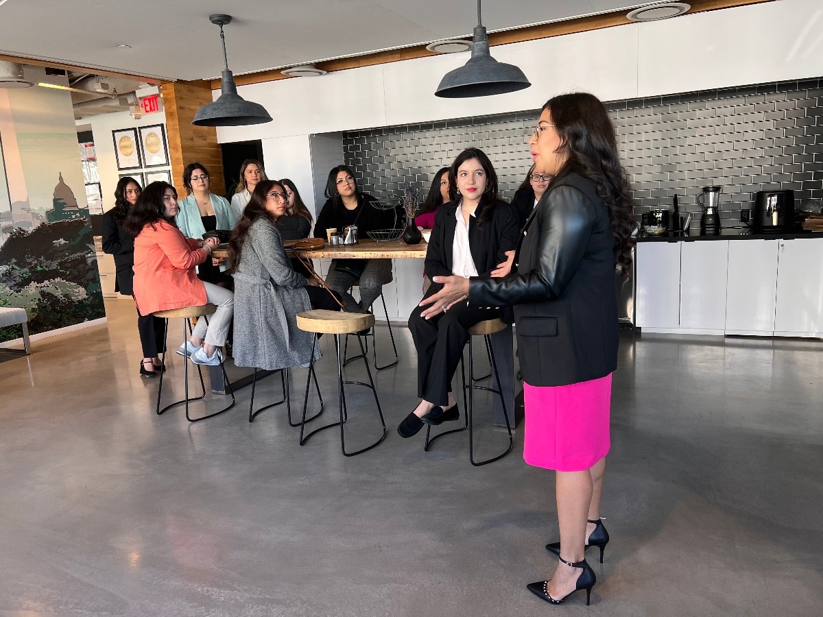 5 puntos claves de «Poderosas», la cumbre de hispanas de Poder Latinx