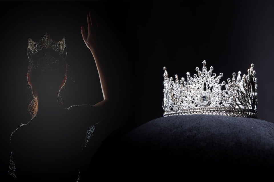 who is Noelia Voigt, Miss Teen Florida, Miss Teen USA, Miss Alabama, MundoNOW