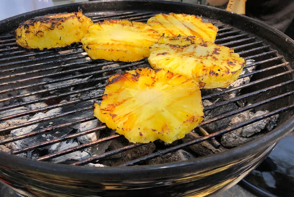 grilled, Brazilian, pineapple, cinnamon, sugar
