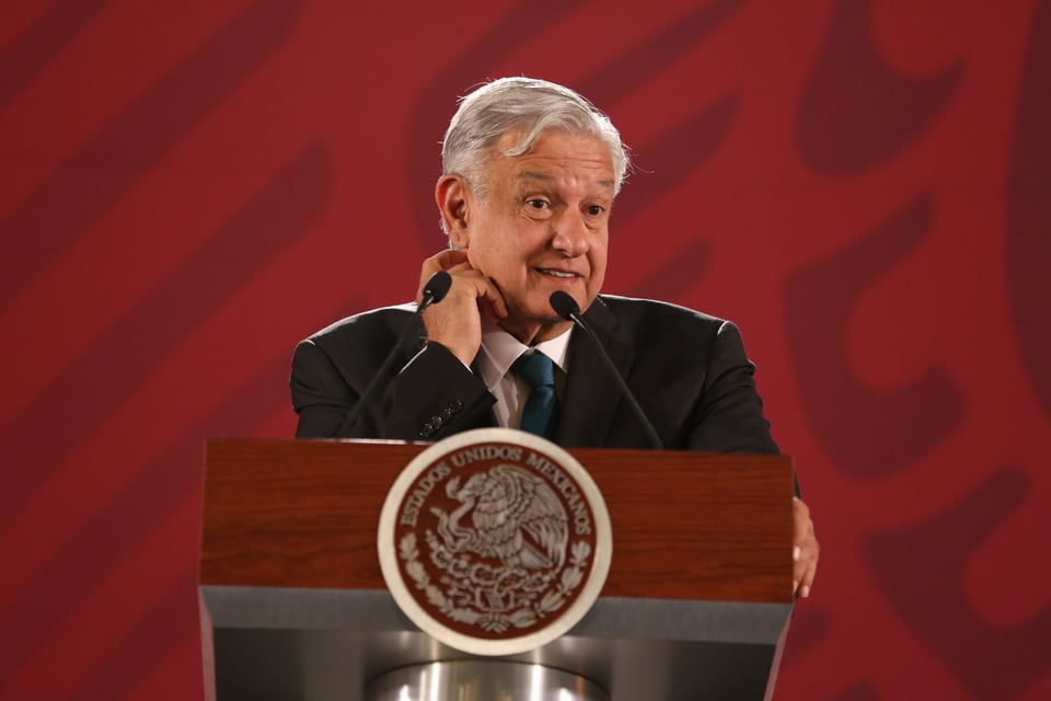 AMLO has not spoken after publishing the false photo