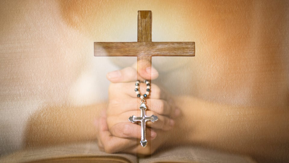 cross, rosary, prayers, MundoNOW
