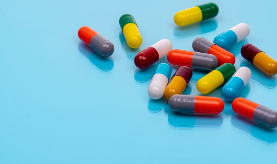 Antibiótico, Cápsula, Pastillas, Medicación, MundoNOW