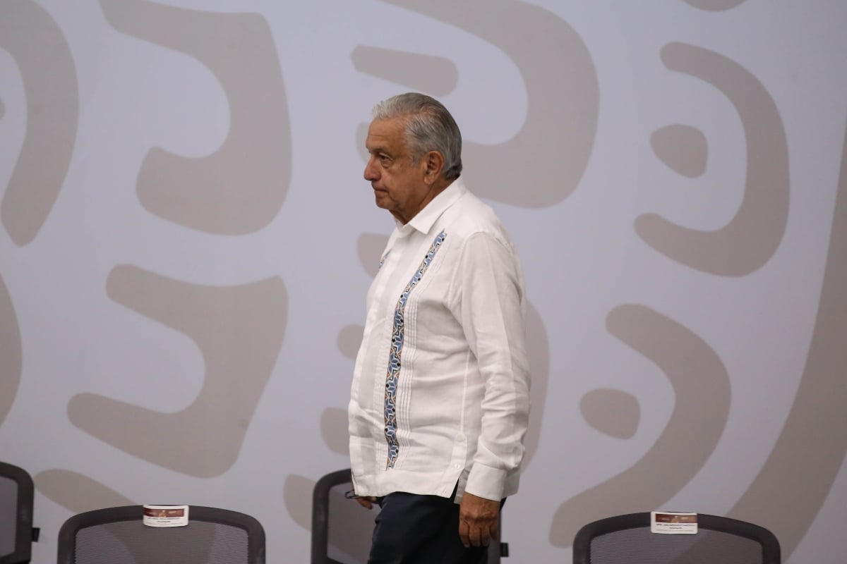Andrés Manuel López Obrador de luto por la muerte del director mexicano Jorge Fons