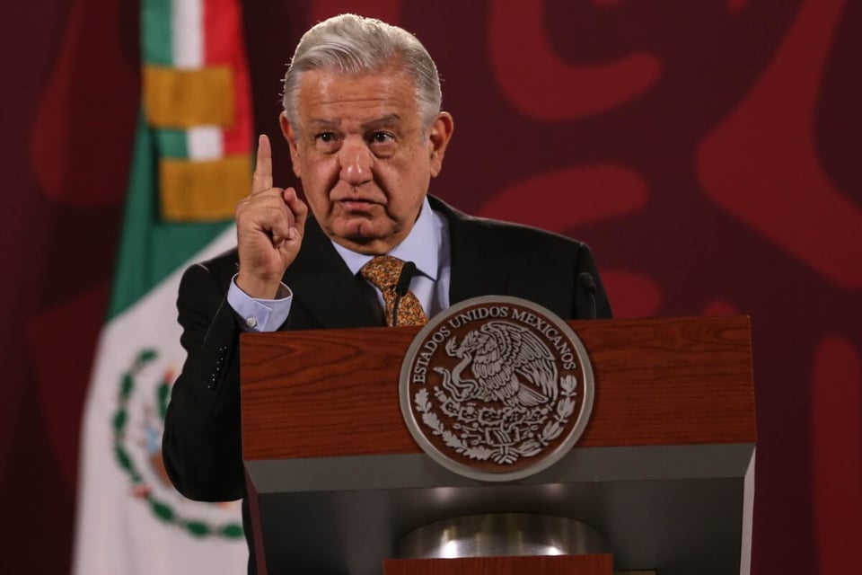 Political rhetoric, Immigration challenges, Border pressure, Good neighborhood, Obrador