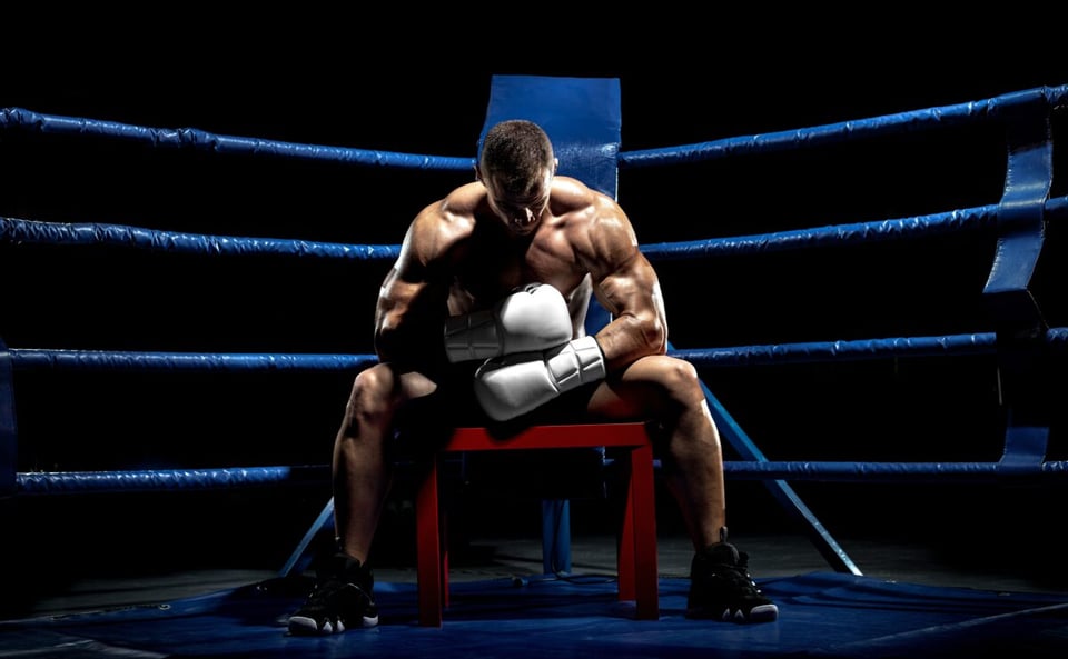worried, corner, ring, combat, mundonow