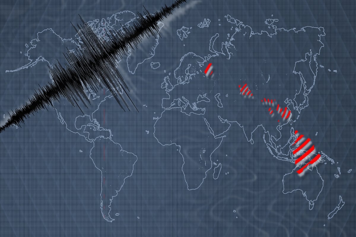 More than 300 earthquakes hit Hawaii in 24 hours