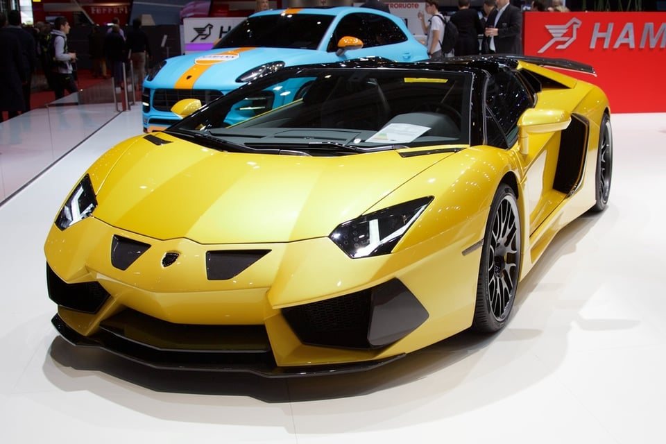 A fantastic Lamborghini Aventador Roadster