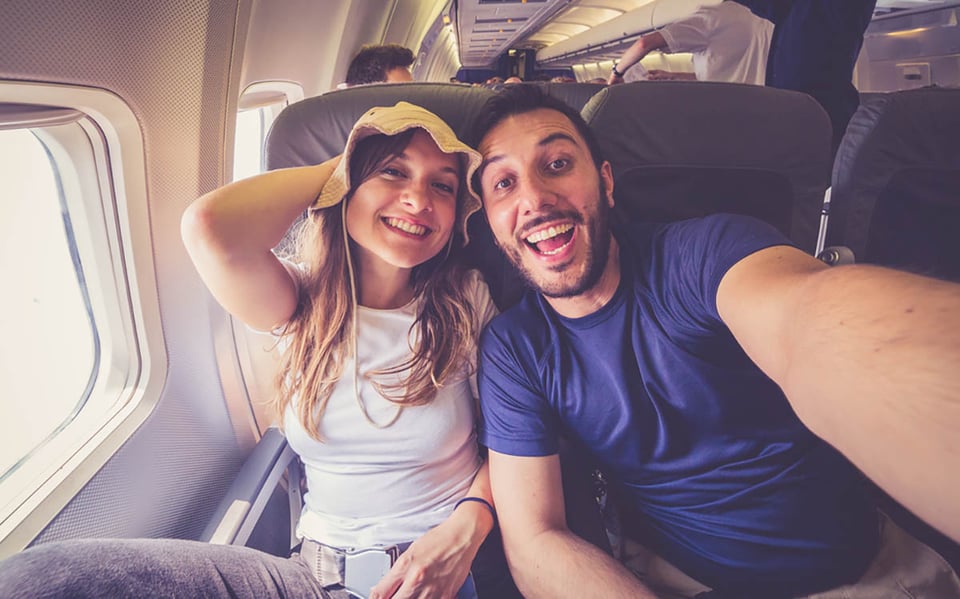 Smart strategies, flight, travel, selfie, vacation