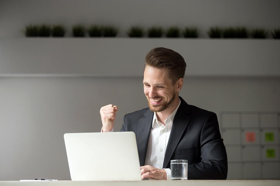 man, work, success, laptop, MundoNOW
