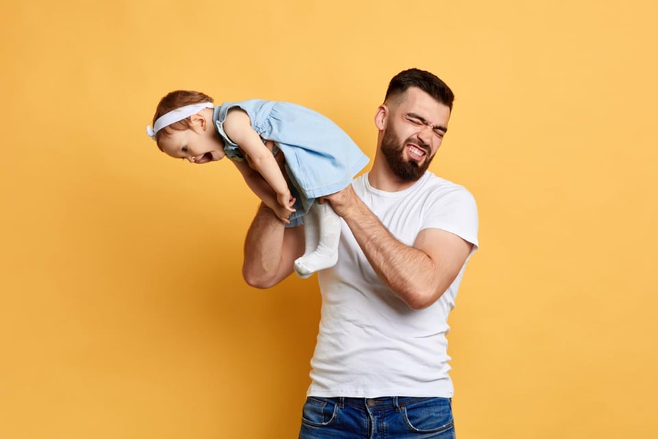 tipos de caca de bebe, padre, sorprendido, olor / nombres hispanos populares